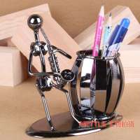 Metal iron pen holder classic music man home decoration